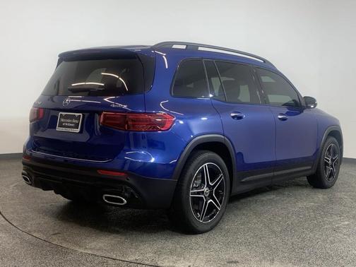2024 Mercedes-Benz GLB 250 4MATIC