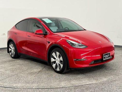 2022 Tesla Model Y Long Range Dual Motor All-Wheel Drive