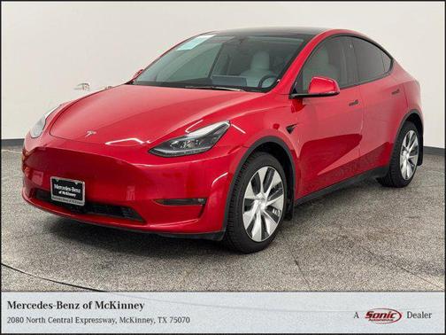 2022 Tesla Model Y Long Range Dual Motor All-Wheel Drive