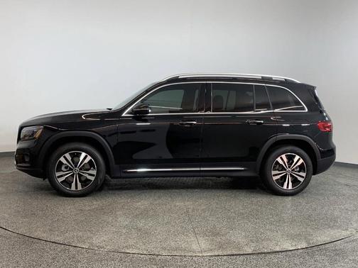 2025 Mercedes-Benz GLB 250 Base