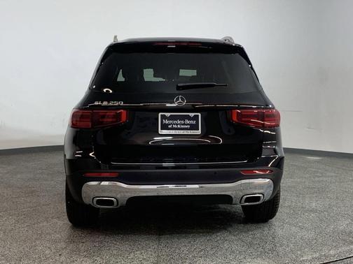 2025 Mercedes-Benz GLB 250 Base