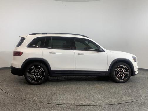 2025 Mercedes-Benz GLB 250 Base