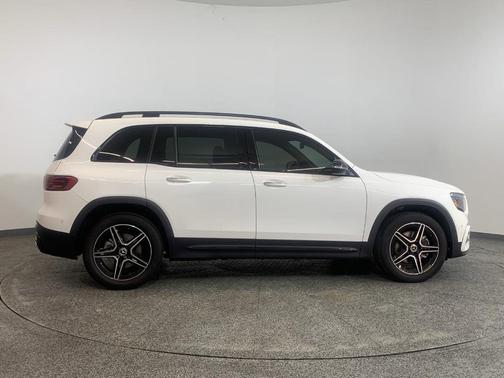 2025 Mercedes-Benz GLB 250 Base
