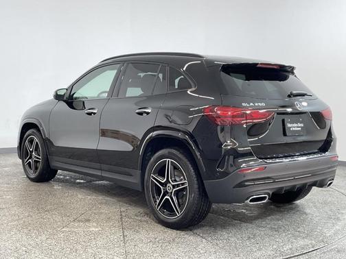 2025 Mercedes-Benz GLA 250 Base