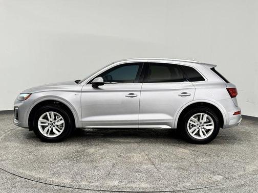 2022 Audi Q5 45 S line Premium