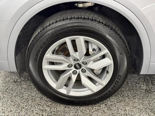 2022 Audi Q5 45 S line Premium