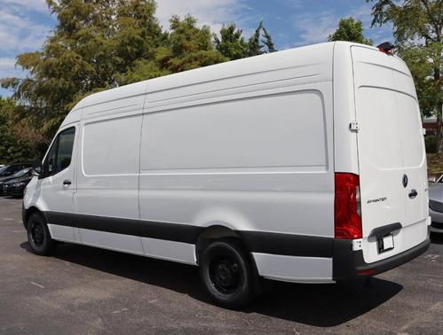 2025 Mercedes-Benz Sprinter 2500 High Roof
