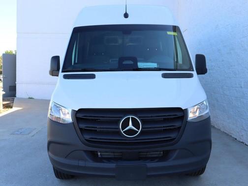 2025 Mercedes-Benz Sprinter 2500 High Roof