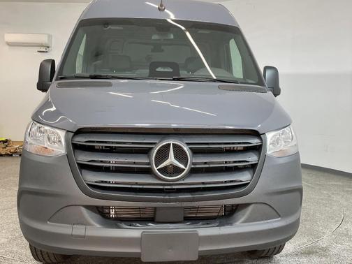 2025 Mercedes-Benz Sprinter 2500 High Roof