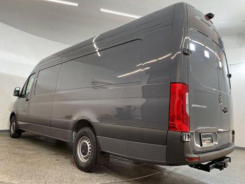 2025 Mercedes-Benz Sprinter 2500 High Roof