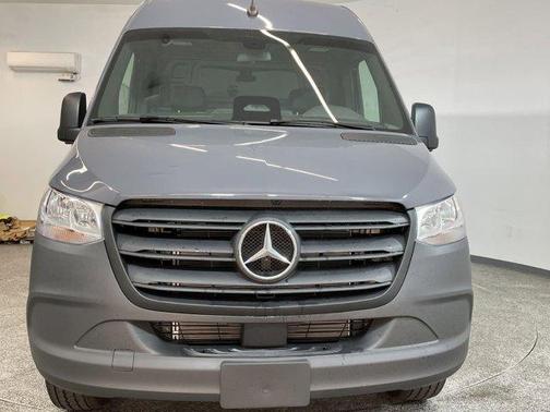 2025 Mercedes-Benz Sprinter 2500 High Roof