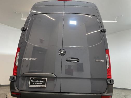 2025 Mercedes-Benz Sprinter 2500 High Roof