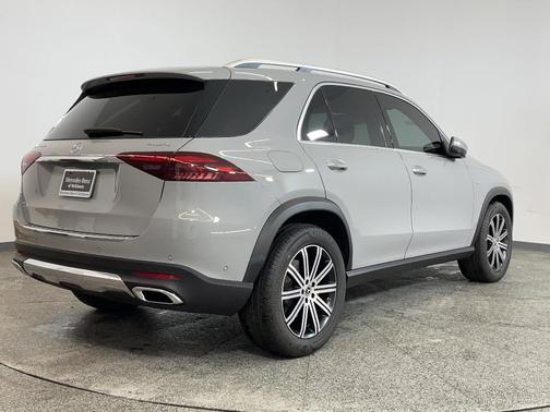 2025 Mercedes-Benz GLE 450e 4MATIC