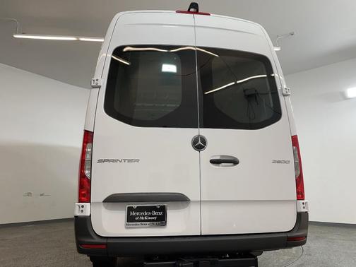 2025 Mercedes-Benz Sprinter 2500 High Roof