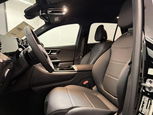 Black 2026 Mercedes-Benz GLC 300 Base