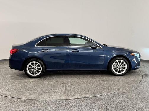 2019 Mercedes-Benz A-Class A 220