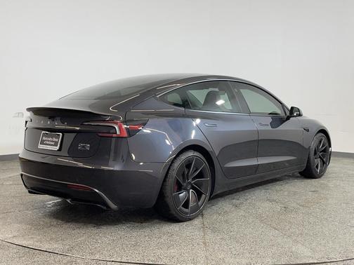 2024 Tesla Model 3 Performance