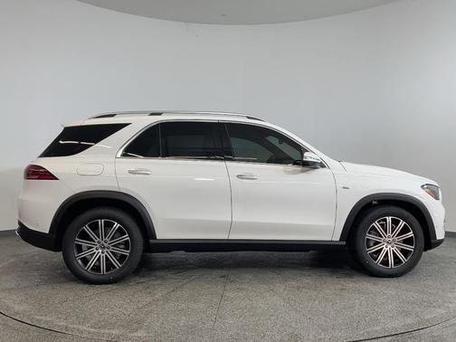 2025 Mercedes-Benz GLE 450e 4MATIC