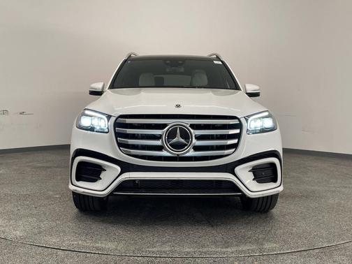 2026 Mercedes-Benz GLS 580 4MATIC
