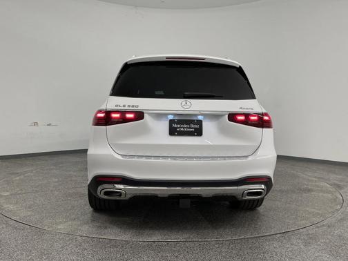 2026 Mercedes-Benz GLS 580 4MATIC