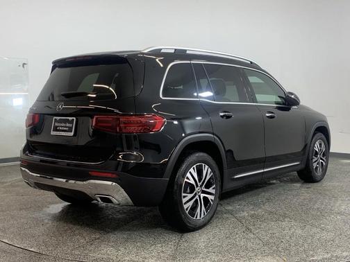 2025 Mercedes-Benz GLB 250 Base