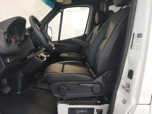 2024 Mercedes-Benz Sprinter 2500 High Roof