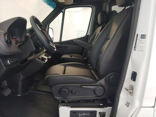 2024 Mercedes-Benz Sprinter 2500 High Roof