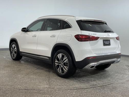 2025 Mercedes-Benz GLA 250 4MATIC