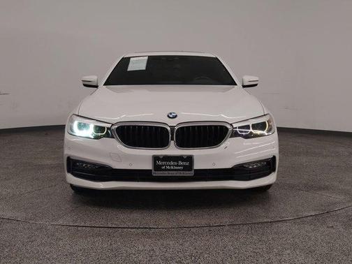 2018 BMW 530 530i