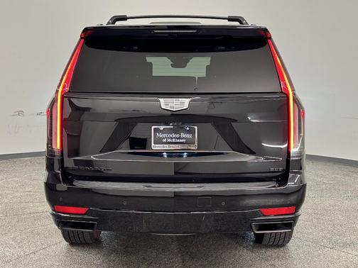 2022 Cadillac Escalade Sport Platinum