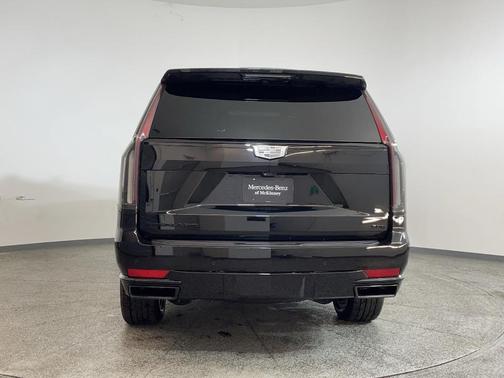 2022 Cadillac Escalade Sport Platinum