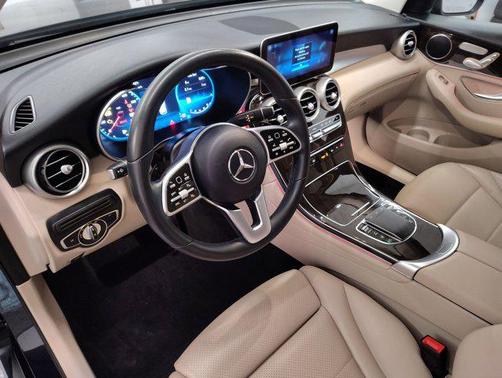 2022 Mercedes-Benz GLC 300 Base