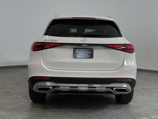2025 Mercedes-Benz GLC 300 Base