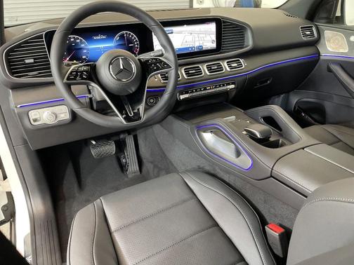 2025 Mercedes-Benz GLE 450e 4MATIC