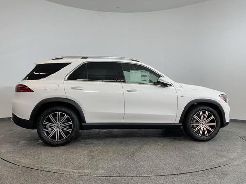 2025 Mercedes-Benz GLE 450e 4MATIC