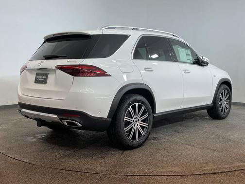 2025 Mercedes-Benz GLE 450e 4MATIC