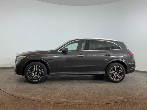 2025 Mercedes-Benz GLC 300 Base