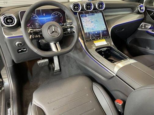 2025 Mercedes-Benz GLC 300 Base