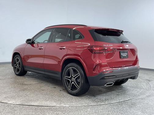 2025 Mercedes-Benz GLA 250 Base