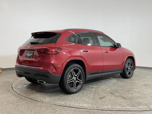 2025 Mercedes-Benz GLA 250 Base