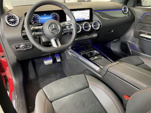 2025 Mercedes-Benz GLA 250 Base