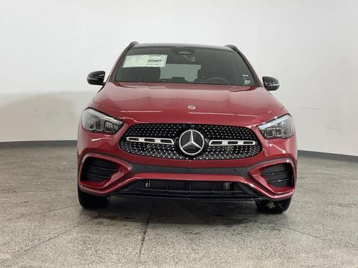 2025 Mercedes-Benz GLA 250 Base