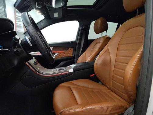 2021 Mercedes-Benz GLC 300 4MATIC Coupe