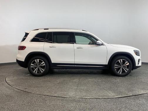 2025 Mercedes-Benz GLB 250 Base