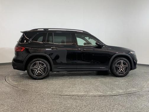 2024 Mercedes-Benz EQB 300 4MATIC