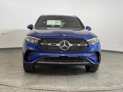 2025 Mercedes-Benz GLC 350e Base