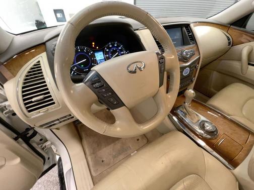 2011 INFINITI QX56 Base