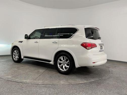 2011 INFINITI QX56 Base