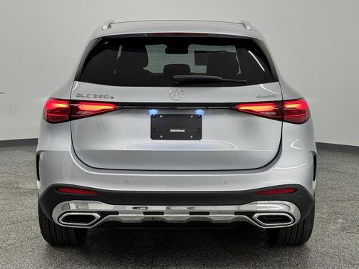 2026 Mercedes-Benz GLC 350e Base
