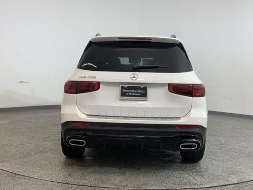 2025 Mercedes-Benz GLB 250 Base
